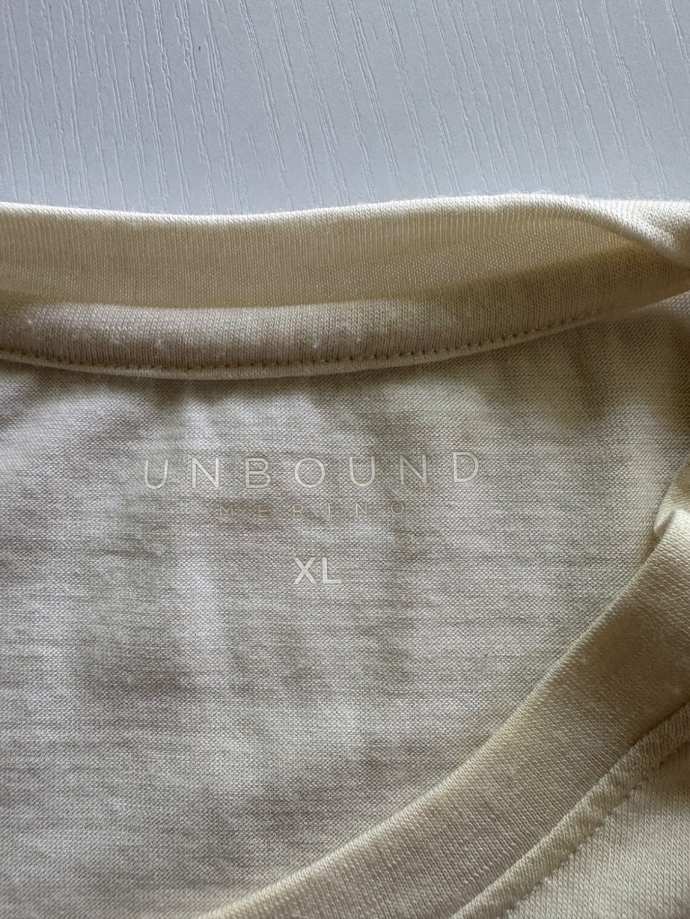 Unbound Merino Tee; XL - Picture 3 of 4